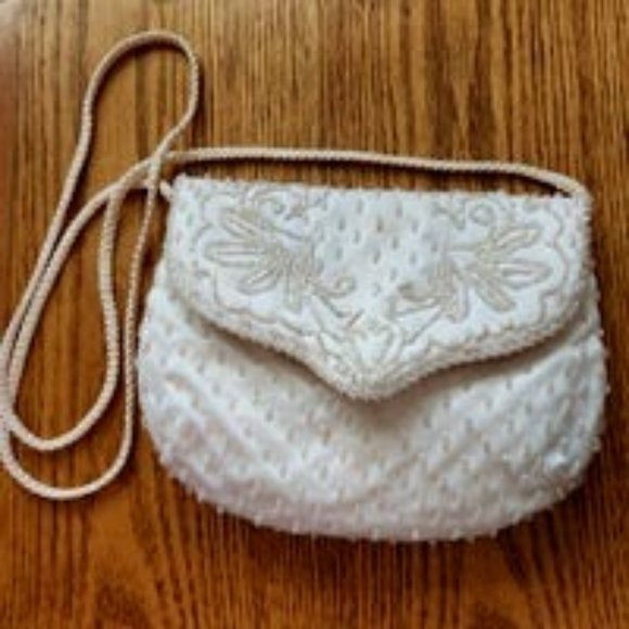 Ivory ecru beaded purse - Picture 1 of 6